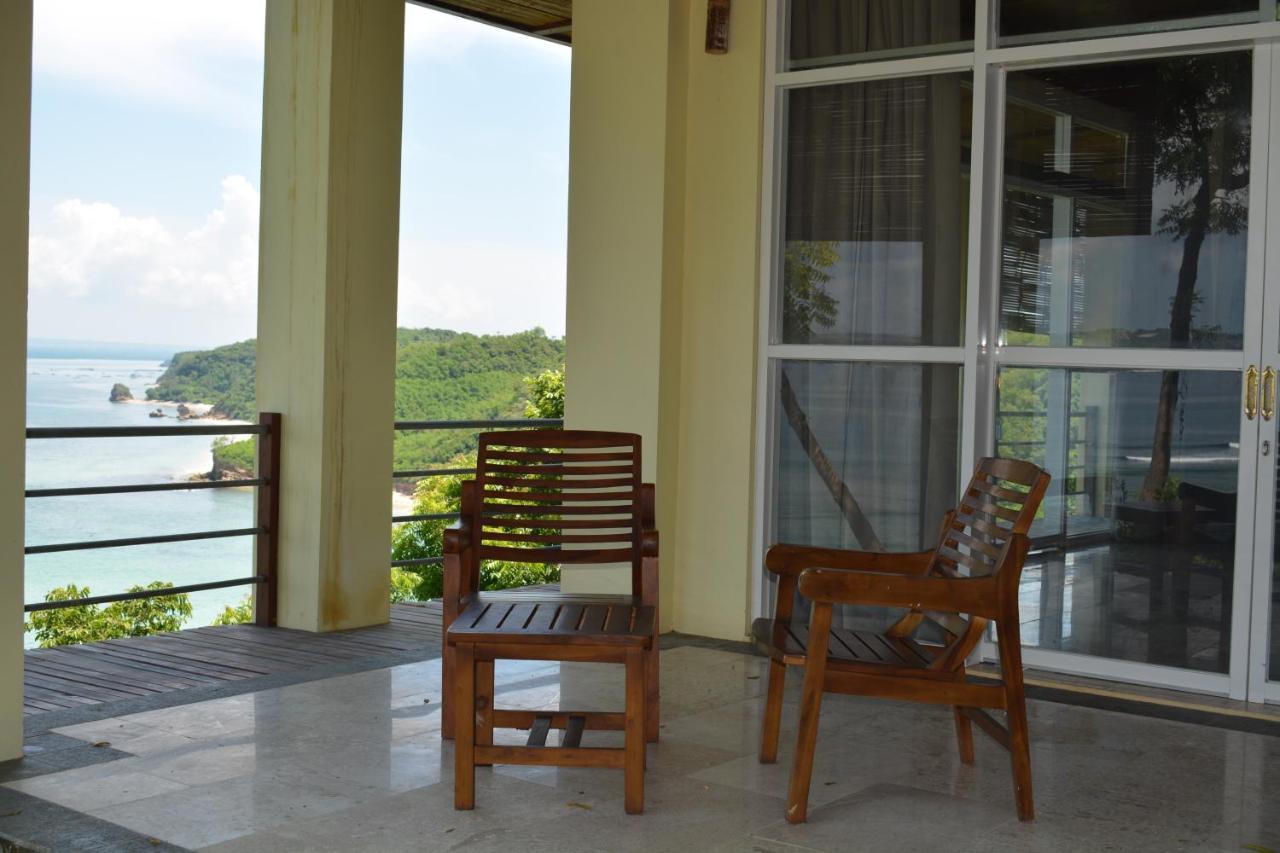 Heaven On The Planet Hotel Ekas Exterior photo
